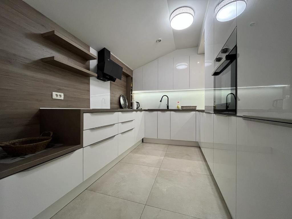 Silver Gate Apartment Сараево Екстериор снимка