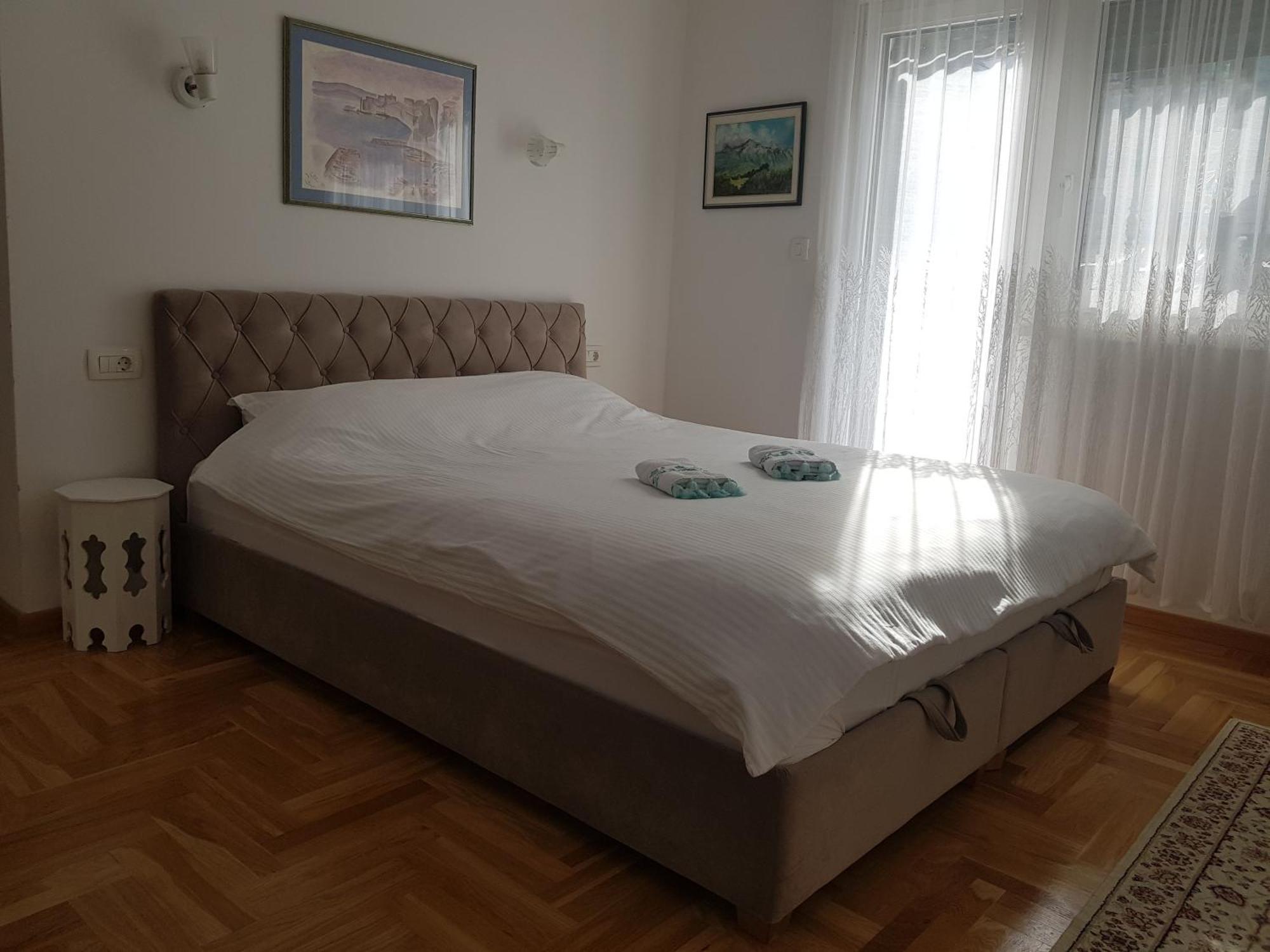 Silver Gate Apartment Сараево Екстериор снимка